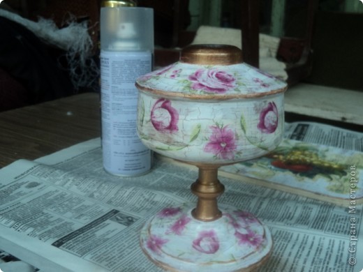 Мастер-класс Декупаж: Мастер-класс декупаж керосиновой лампы Салфетки. Фото 6