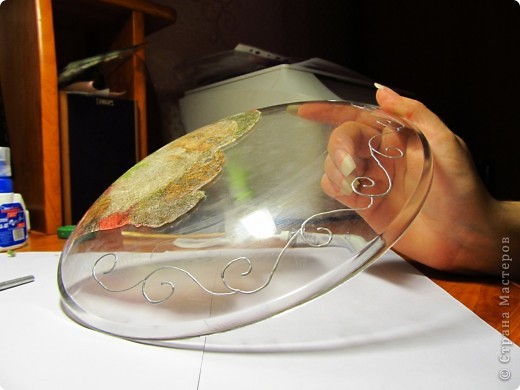 Мастер-класс Декупаж, Роспись: Пробный мастер-класс "Тарелка с Сантой" :)) Стекло Новый год. Фото 5