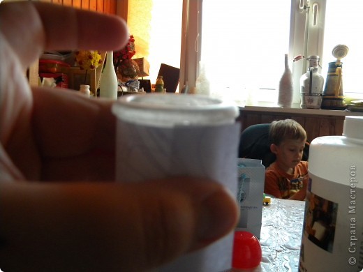 Мастер-класс Декупаж, Роспись: Бутылочка Бутылки стеклянные, Краска, Салфетки. Фото 11