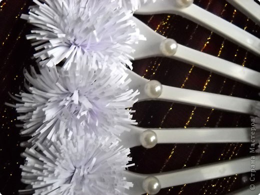 Новогодние аксессуары: снежный веер и корона.. Фото 2