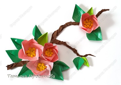  Мастер-класс Бумагопластика, Оригами: Цветы из кругов Бумага 8 марта