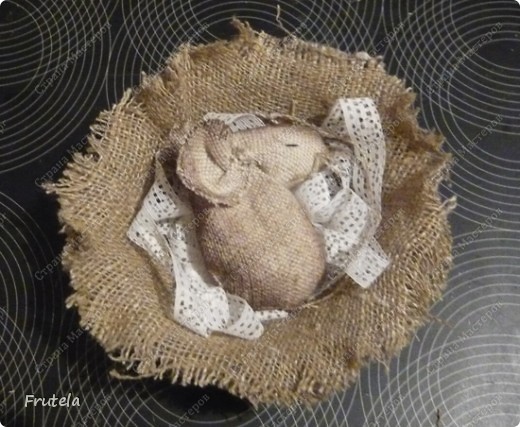  Мастер-класс Шитьё: Спит мышонок сладко-сладко Краска, Кружево, Мешковина. Фото 15
