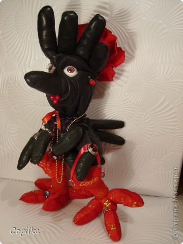 Поделка, изделие Шитьё: Клара в кораллах Бусинки, Клей, Кружево, Ленты, Материал бросовый Валентинов день. Фото 1  Поделка, изделие Шитьё: Клара в кораллах Бусинки, Клей, Кружево, Ленты, Материал бросовый Валентинов день. Фото 1