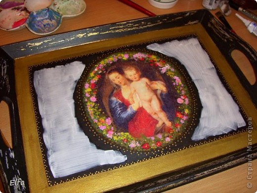 Декор предметов, Мастер-класс Декупаж: Поднос "Мадонна с младенцем", Рубенс. Краска, Салфетки. Фото 14