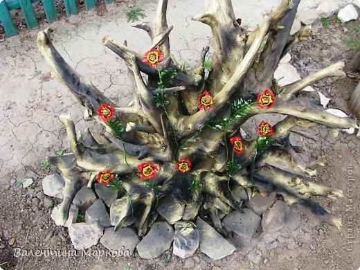 Мастер-класс: "Аленький цветочек" Старая сказка на новый лад. Дерево, Краска, Материал бросовый, Проволока Отдых. Фото 9 Мастер-класс: "Аленький цветочек" Старая сказка на новый лад. Дерево, Краска, Материал бросовый, Проволока Отдых. Фото 9