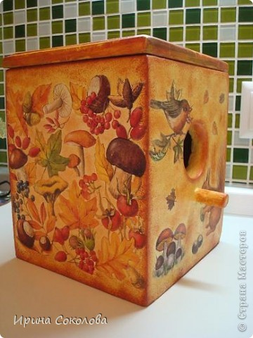 Декор предметов, Мастер-класс Декупаж: Новая жизнь старого скворечника Картон, Клей, Краска, Пастель, Салфетки Отдых, Праздник осени. Фото 17