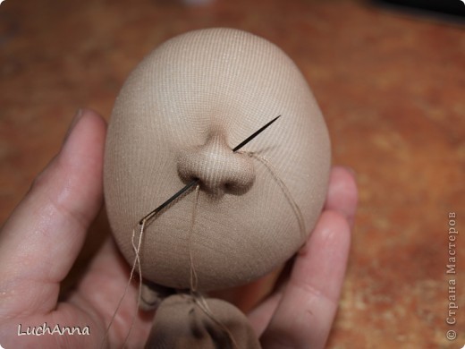  Мастер-класс Шитьё: МК по созданию куклы "Замарашка". Часть 1 - голова. Капрон. Фото 11