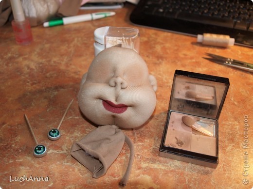  Мастер-класс Шитьё: МК по созданию куклы "Замарашка". Часть 1 - голова. Капрон. Фото 30