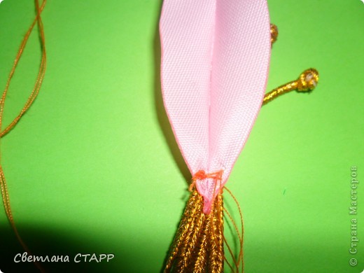 Мастер-класс Шитьё: Как я делаю лилию. Ленты. Фото 16