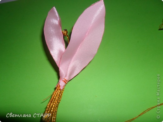  Мастер-класс Шитьё: Как я делаю лилию. Ленты. Фото 19