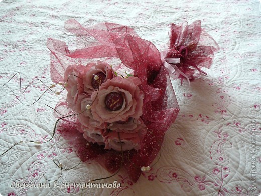  Мастер-класс, Свит-дизайн Бумагопластика: МК по изготовлению роз в свит -дизайне Бумага гофрированная, Бусинки. Фото 23