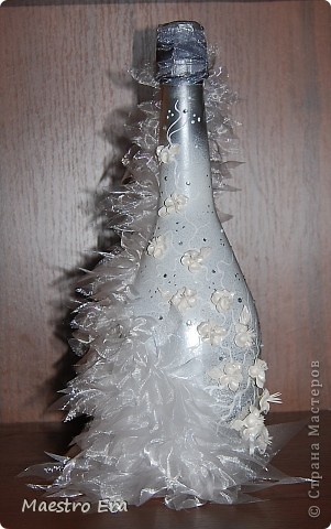   , -,  , , :    . , , , , , ,  .  1