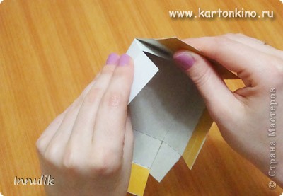  -, , ,  :   :     .  11