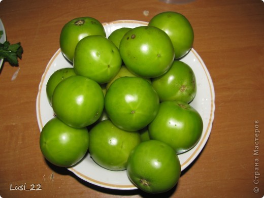 Фаршированные зелёные помидоры - квашеные
