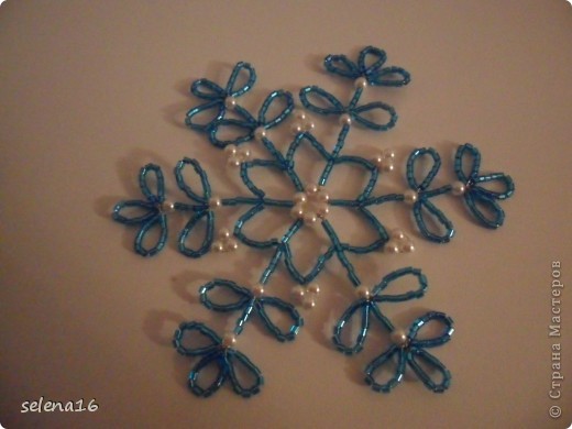 Maestro listones clase: perlas MK copos de nieve del Año Nuevo.  Foto 28
