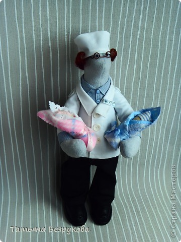  Игрушка, Куклы Шитьё: Подарок доктору. Ткань День защиты детей. Фото 5