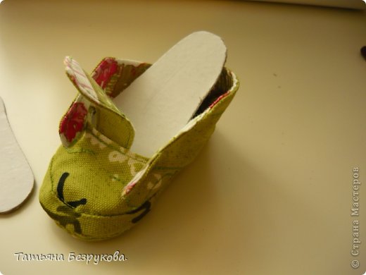  Мастер-класс Шитьё: МК. Ботинки для куклы.  Ткань. Фото 31