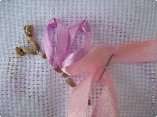 Мастер-класс Вышивка Мотылёк вышивка атласными лентами Ленты фото 10