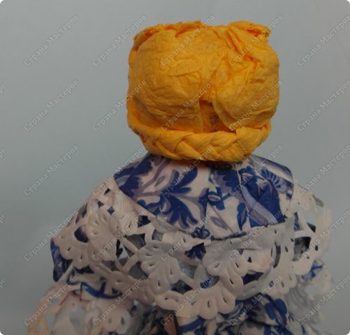 Куклы Мастер-класс Бумагопластика Моделирование конструирование Одежда для куклы из бумажных салфеток Салфетки фото 36