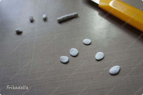 Декор предметов Мастер-класс Свадьба Лепка Свадебные бокалы с пылу жару + МК по изготовлению лебедей Краска Перо Пластика Стекло фото 20