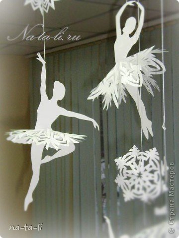 Мастер-класс Новый год Вырезание Снежинки-балеринки Бумага фото 3