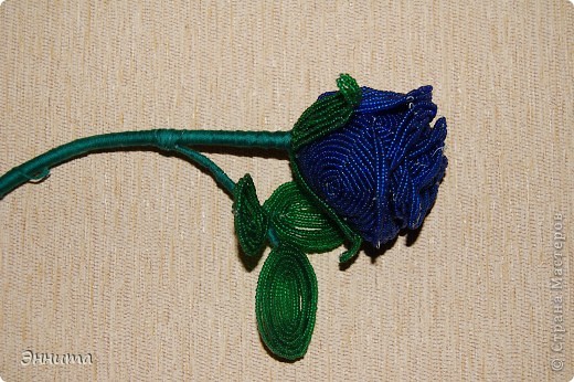 Плетение - роза из бисера-1.