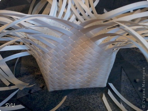 Мастер-класс Плетение Плетение корзинки из упаковочной полипропиленовой стреппинг ленты Полиэтилен фото 14