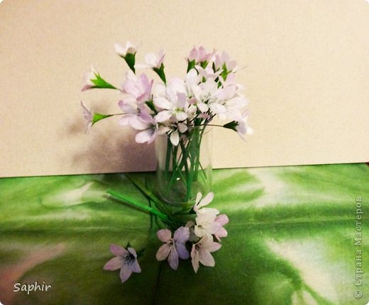 Мастер-класс Бумагопластика Маленькие цветочки из бумаги Кристал  Бумага гофрированная фото 1