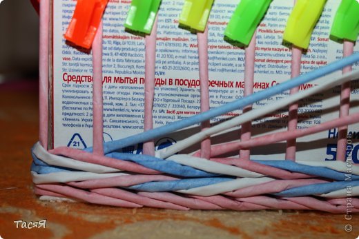 Поделка изделие Плетение Серия «Зимняя сказка» Серия четвертая Трубочки бумажные фото 22
