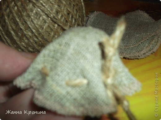 Куклы Оберег Поделка изделие Шитьё Домовятки и мини МК Капрон Клей Мешковина фото 11