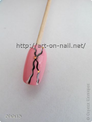 Мастер-класс Роспись Фото-урок дизайна ногтей в розово-черном цвете Бусинки фото 7