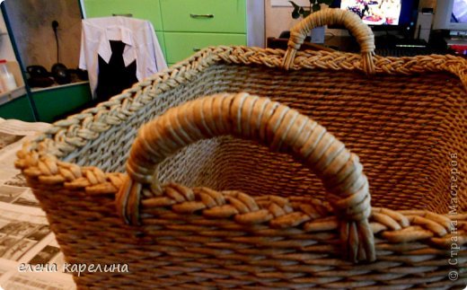 Поделка изделие Плетение МОЯ САМАЯ БОЛЬШАЯ КОРЗИНА Трубочки бумажные фото 6