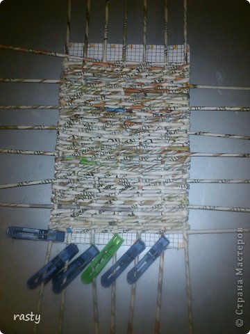 Материалы и инструменты Плетение Станки для плетения прямоугольного дна Бумага газетная Трубочки бумажные фото 7