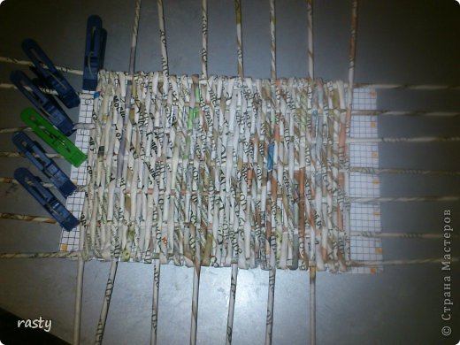 Материалы и инструменты Плетение Станки для плетения прямоугольного дна Бумага газетная Трубочки бумажные фото 8