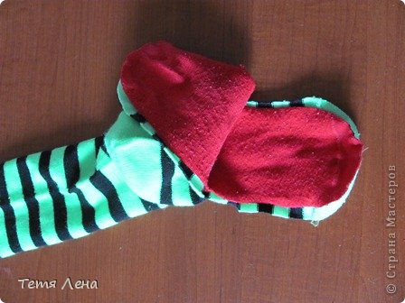 Игрушка Мастер-класс Шитьё Очень добрый Крокодил из носков + МК Носки фото 8