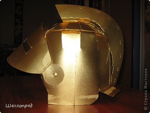 Как сделать шлем для рыцаря из картона
