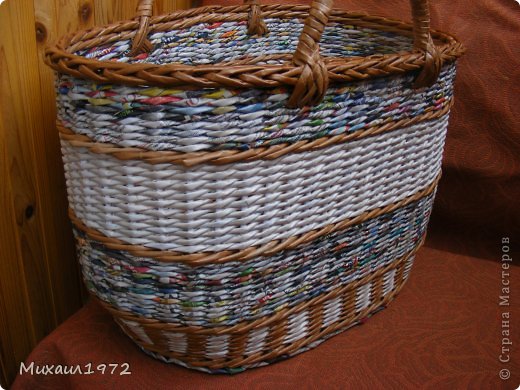 Поделка изделие Плетение Корзина для овощей Трубочки бумажные фото 1