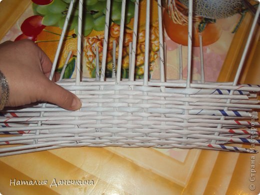 Мастер-класс Плетение Сундучёк 30*30*39 Бумага газетная фото 22
