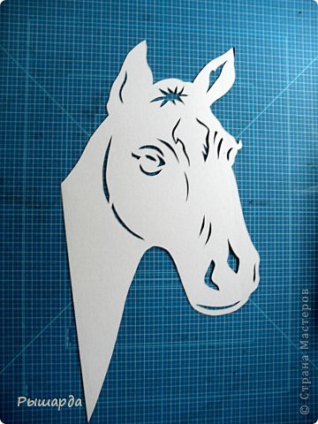 Поделка изделие Новый год Вырезание символ лошади из бумаги мой шаблон Бумага фото 2