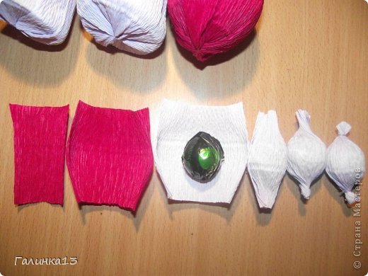 Мастер-класс Свит-дизайн Новый год Моделирование конструирование Дед Мороз и Снегурочка Бумага гофрированная фото 9