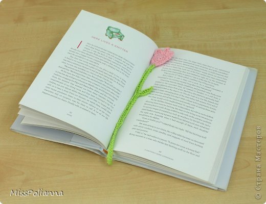 Закладка Мастер-класс Начало учебного года Вязание крючком Вязаная закладка-цветок тюльпан Нитки фото 1