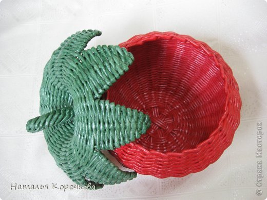 Поделка изделие День рождения Плетение Хлебница-трансформер Трубочки бумажные фото 9