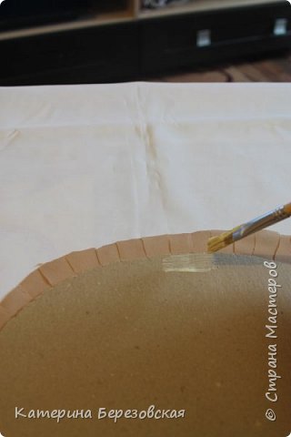 Мастер-класс Плетение МК по обтягиванию картона тканью Картон Клей Ткань фото 16