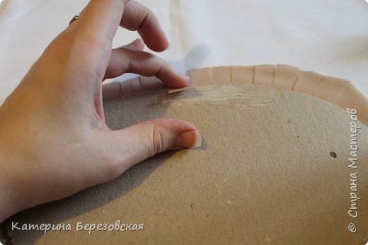Мастер-класс Плетение МК по обтягиванию картона тканью Картон Клей Ткань фото 17