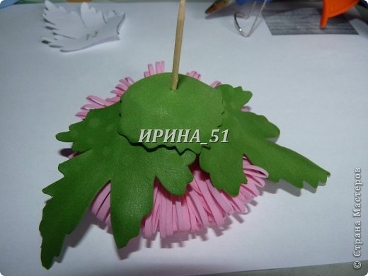 Мастер-класс Флористика искусственная Хризантемы из фоамирана МК Клей Фоамиран фом фото 14