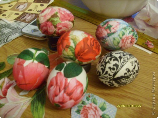 Мастер-класс Декупаж: Пасха, декупаж пасхальных яиц. Салфетки  Пасха. Фото 7