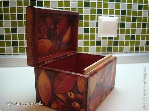 Мастер-класс, Поделка, изделие Декупаж: Осенняя шкатулка Клей, Краска, Салфетки 8 марта, День матери, День рождения, Праздник осени. Фото 11