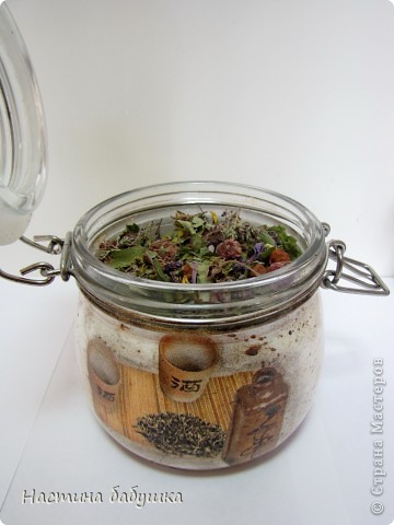 Декор предметов Декупаж: Несколько последних работ. Банки стеклянные, Бутылки стеклянные, Клей, Краска, Салфетки. Фото 11