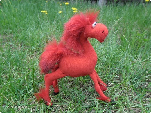 Это -легендарный красный конь! (фото 5)