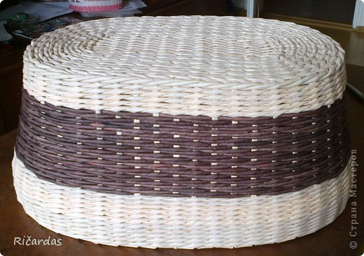 вот так. загибки никакой неделал, так как она будет не на верху, а. (фото 8)